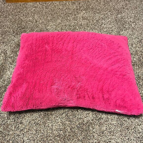 Pink Soft Pillow - Picture 1 of 3